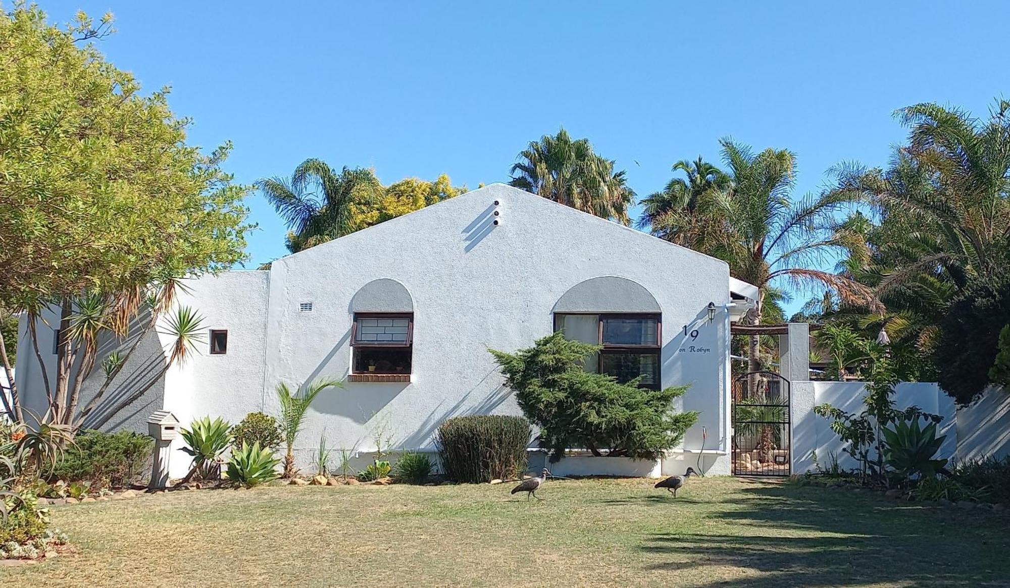 Apartamento 19 On Robyn Durbanville Exterior foto
